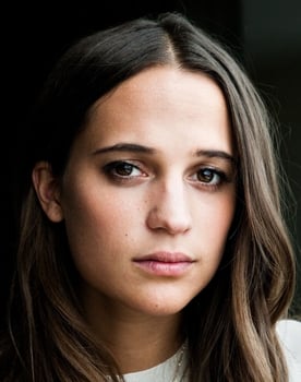 Alicia Vikander