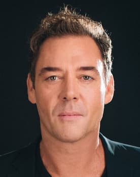 Marton Csokas