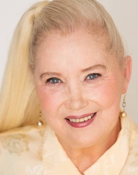 Sally Kirkland