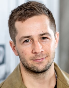 Michael Angarano