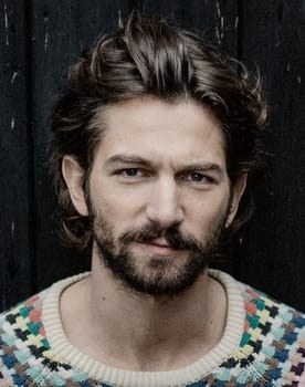 Michiel Huisman