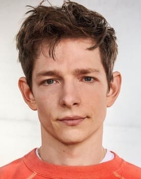 Mike Faist