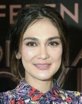 Luna Maya