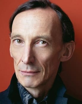 Julian Richings