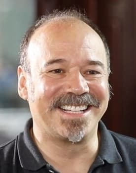 Danny Burstein