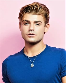 Garrett Clayton