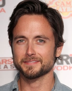 Justin Chatwin