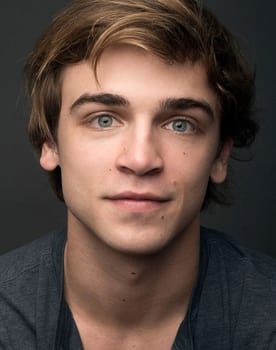 Sean Grandillo