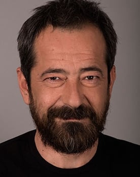 Feridun Düzağaç