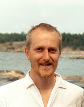 Niklas Åkerfelt